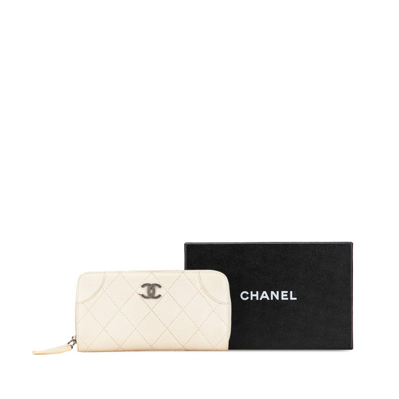 シャネル マトラッセ ココマーク 長財布 ラウンドファスナー ベージュ アイボリー ラムスキン レディース CHANEL 【中古】