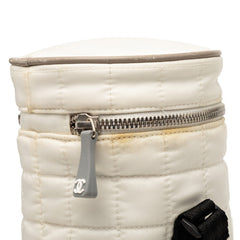 シャネル スポーツライン ココマーク ボトルホルダー ショルダー ホワイト ナイロン レディース CHANEL 【中古】
