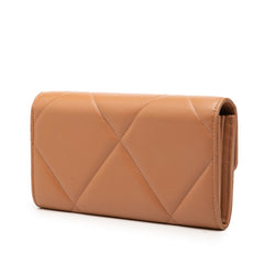 シャネル ココマーク シャネル19 ディズヌフ マトラッセ 長財布 AP0955 ブラウン ラムスキン レディース CHANEL 【中古】