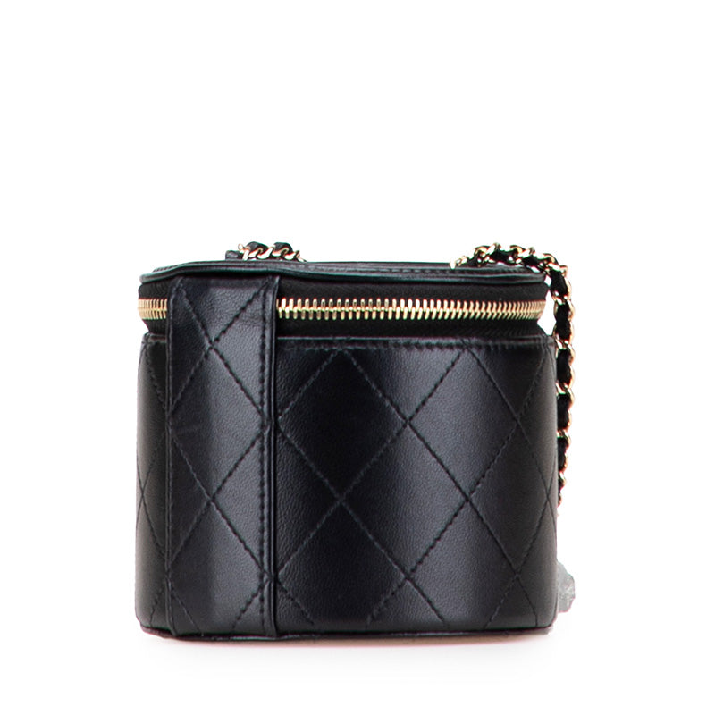 シャネル マトラッセ ココマーク チェーン バニティバッグ ショルダーバッグ ブラック ラムスキン レディース CHANEL 【中古】