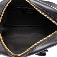 サルヴァトーレフェラガモ ヴァラ 斜め掛け ショルダーバッグ AU-21 H498 ブラック レザー レディース Salvatore Ferragamo 中古