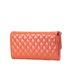 シャネル マトラッセ ココマーク チェーンウォレット 長財布 オレンジ パテントレザー レディース CHANEL 【中古】