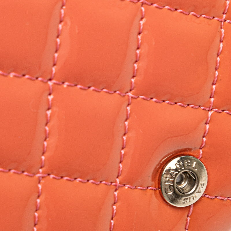 シャネル マトラッセ ココマーク チェーンウォレット 長財布 オレンジ パテントレザー レディース CHANEL 【中古】