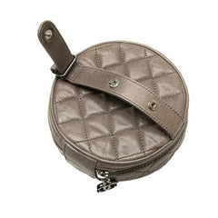 シャネル マトラッセ ココマーク ラウンド ポーチ バニティバッグ グレー ラムスキン レディース CHANEL 【中古】
