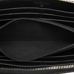 シャネル ココマーク マトラッセ 長財布 ブラック パテントレザー レディース CHANEL 中古