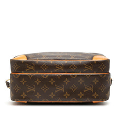 ルイ ヴィトン モノグラム ナイル 斜め掛け ショルダーバッグ M45244 ブラウン PVC レザー レディース LOUIS VUITTON 中古