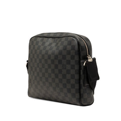 ルイ ヴィトン ダミエ デイトンPM 斜め掛け ショルダーバッグ N41408 ブラック PVC レザー メンズ LOUIS VUITTON 【中古】