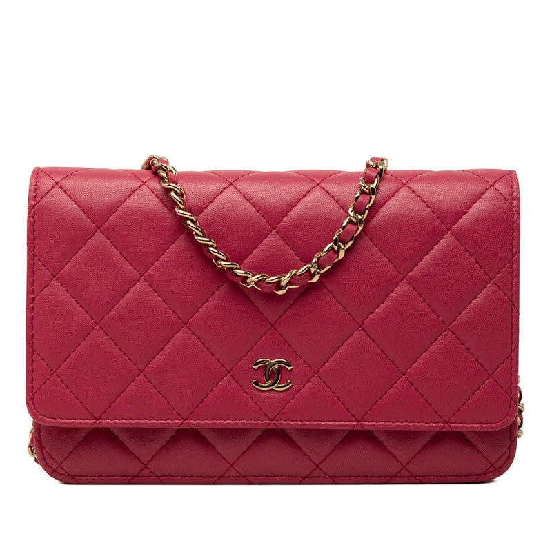 シャネル マトラッセ ココマーク 斜め掛け チェーンウォレット ショルダーバッグ ピンク系 ラムスキン レディース CHANEL 中古