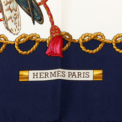 エルメス カレ90 LES OISEAUX DU ROY 王の鳥たち スカーフ ネイビー ホワイト シルク レディース HERMES 【中古】