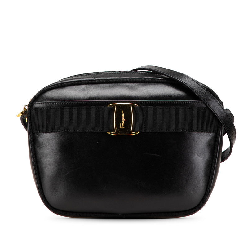 サルヴァトーレフェラガモ ヴァラ ショルダーバッグ ブラック レザー レディース Salvatore Ferragamo 【中古】