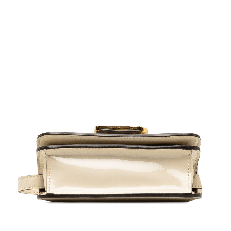 フェンディ カリグラフィー 斜め掛け ショルダーバッグ 8BT317 アイボリー ホワイト パテントレザー レディース FENDI 【中古】