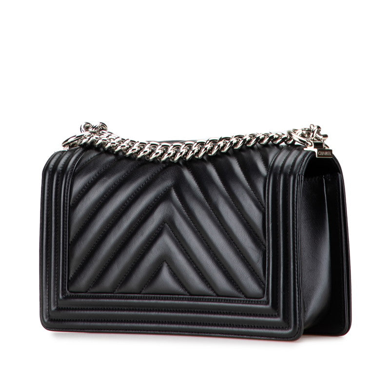 シャネル ボーイシャネル シェブロン Vステッチ チェーンショルダーバッグ ブラック ラムスキン レディース CHANEL 【中古】