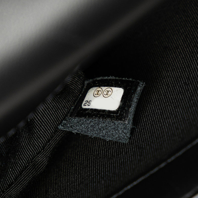 シャネル ボーイシャネル シェブロン Vステッチ チェーンショルダーバッグ ブラック ラムスキン レディース CHANEL 【中古】