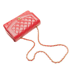 シャネル マトラッセ ココマーク ダイアナフラップ チェーン ショルダーバッグ レッド キャビアスキン レディース CHANEL 【中古】
