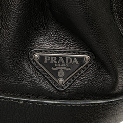 プラダ 三角ロゴプレート リュック バックパック VZ0053 ブラック カーフ レディース PRADA 【中古】