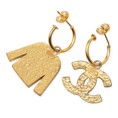 シャネル ココマーク ジャケット モチーフ ピアス ゴールド ブラック メッキ レディース CHANEL 【中古】