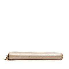 グッチ ラブリー ハートチャーム ゴールド金具 ラウンドファスナー 長財布 308005 シャイニーゴールド ベージュ レザー レディース GUCCI 【中古】