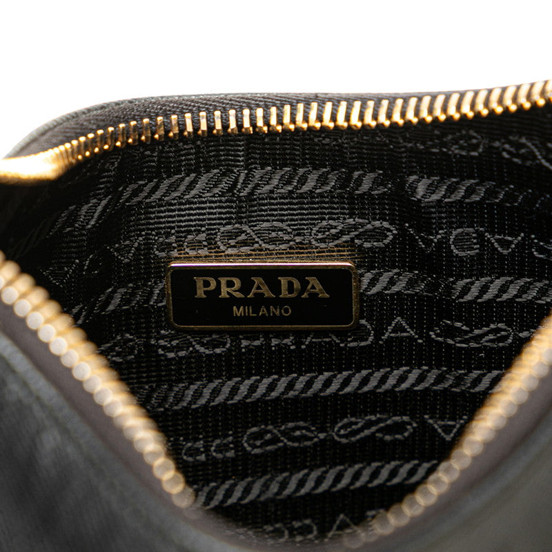 プラダ 三角ロゴプレート ショルダーバッグ 1BH204 ブラック サフィアーノレザー レディース PRADA 【中古】