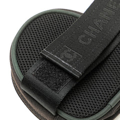 シャネル スポーツライン ココマーク アームポーチ ブラック グリーン キャンバス レディース CHANEL 【中古】