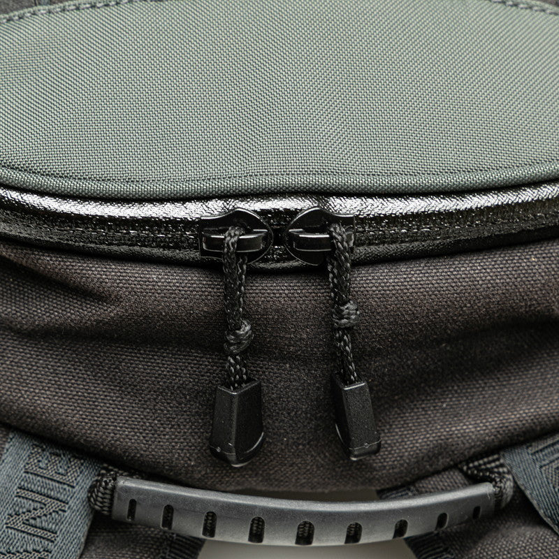 シャネル スポーツライン ココマーク リュック バックパック カーキグリーン ブラック キャンバス レザー レディース CHANEL 【中古】