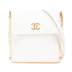 シャネル マトラッセ ココマーク チェーン ショルダーバッグ ホワイト レザー フェイクパール レディース CHANEL 【中古】