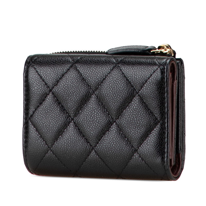 シャネル マトラッセ ココマーク 三つ折り財布 ブラック キャビアスキン レディース CHANEL 【中古】