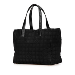 シャネル ニュートラベルラインMM ココマーク トートバッグ ショルダーバッグ ブラック ナイロン レザー レディース CHANEL 【中古】