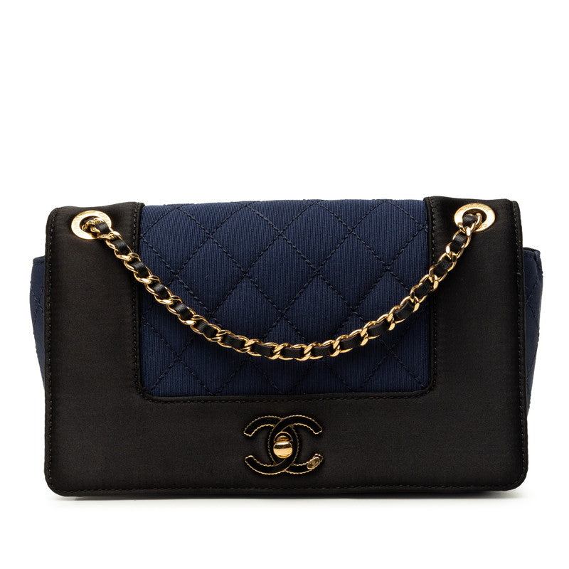シャネル マトラッセ ココマーク 斜め掛け チェーン ショルダーバッグ ネイビー ブラック ナイロン レディース CHANEL 中古