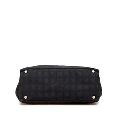 シャネル ニュートラベルライン トートMM トートバッグ ブラック ナイロン レザー レディース CHANEL 【中古】