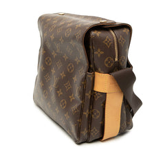 ルイ ヴィトン モノグラム ナヴィグリオ 斜め掛け ショルダーバッグ M50205 ブラウン PVC レザー レディース LOUIS VUITTON 【中古】