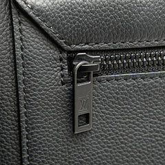 ルイ ヴィトン LVアエログラム テイクオフ メッセンジャー ショルダーバッグ M57080 ノワール ブラック レザー レディース LOUIS VUITTON 【中古】