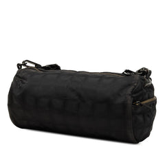シャネル ココマーク ニュートラベルライン ショルダーバッグ ブラック ナイロン レディース CHANEL 中古