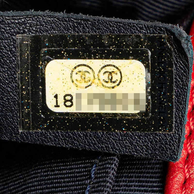 シャネル マトラッセ ボーイシャネル ココマーク チェーン ショルダーバッグ レッド グリーン ベロア レザー レディース CHANEL 【中古】