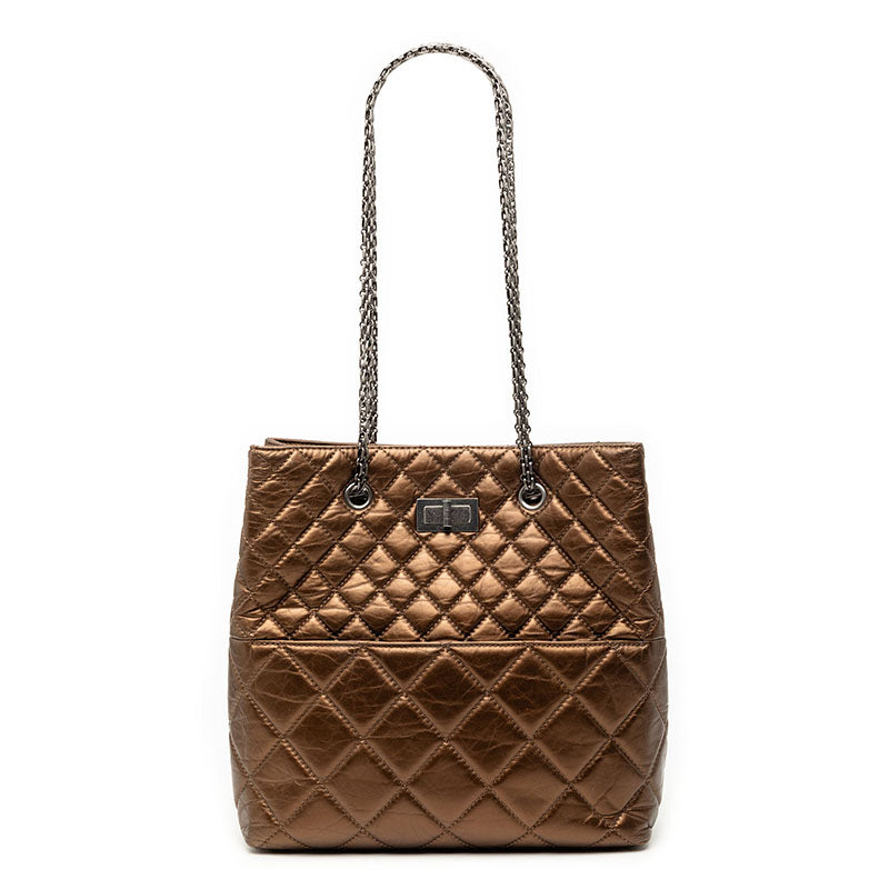 シャネル 2.55 マトラッセ チェーン ショルダーバッグ ブロンズ ブラウン レザー レディース CHANEL 【中古】