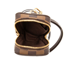 ルイ ヴィトン ダミエ エテュイ オカピPM 斜め掛け ショルダーバッグ N61738 ブラウン PVC レザー レディース LOUIS VUITTON 【中古】